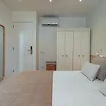 Casa Faro - 2 Bedroom Apartment In Gracia