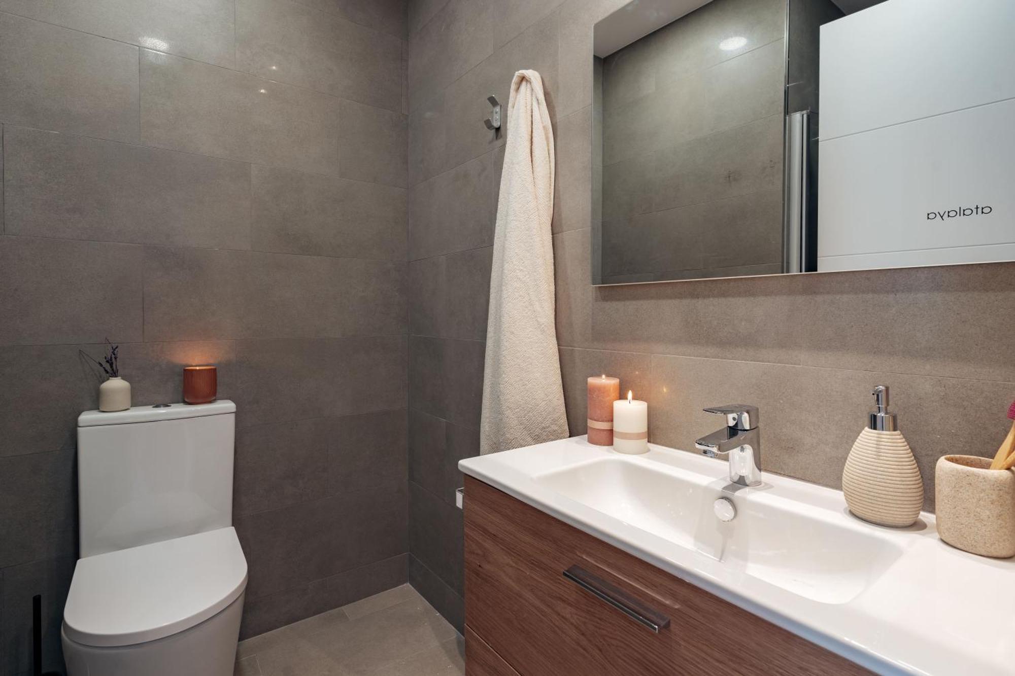 Casa Faro - 2 Bedroom In Gracia Luksustelt